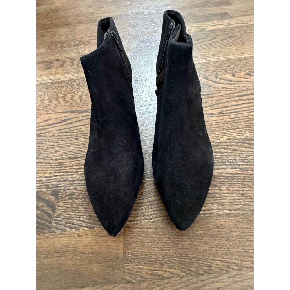 Clarks Black Suede Ankle Boots Kitten Heel Pointed Toe Zip Booties Women's 8.5 - Picture 5 of 6